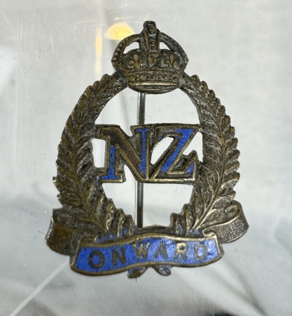 New Zealand SWW Sweetheart Pin