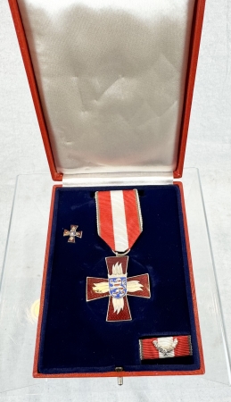 Cased Hessian Fire Service Long Service