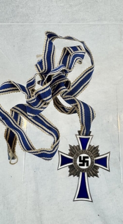 Mothers Cross in Silver