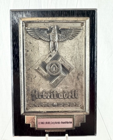 DAF Wall Plaque