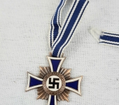 Mother’s Cross in Bronze