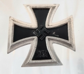 Iron Cross 1st Class L10