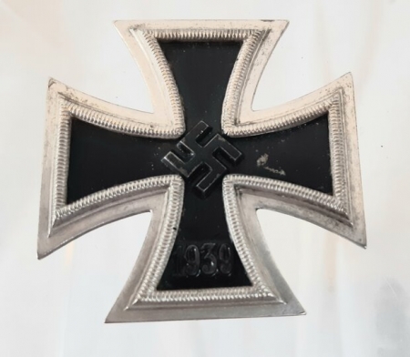 Iron Cross 1st Class L10
