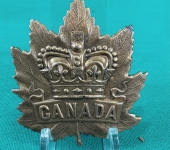 Victorian Canadian General List Cap Badge