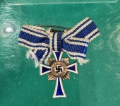 Miniature Mothers Cross in Bronze